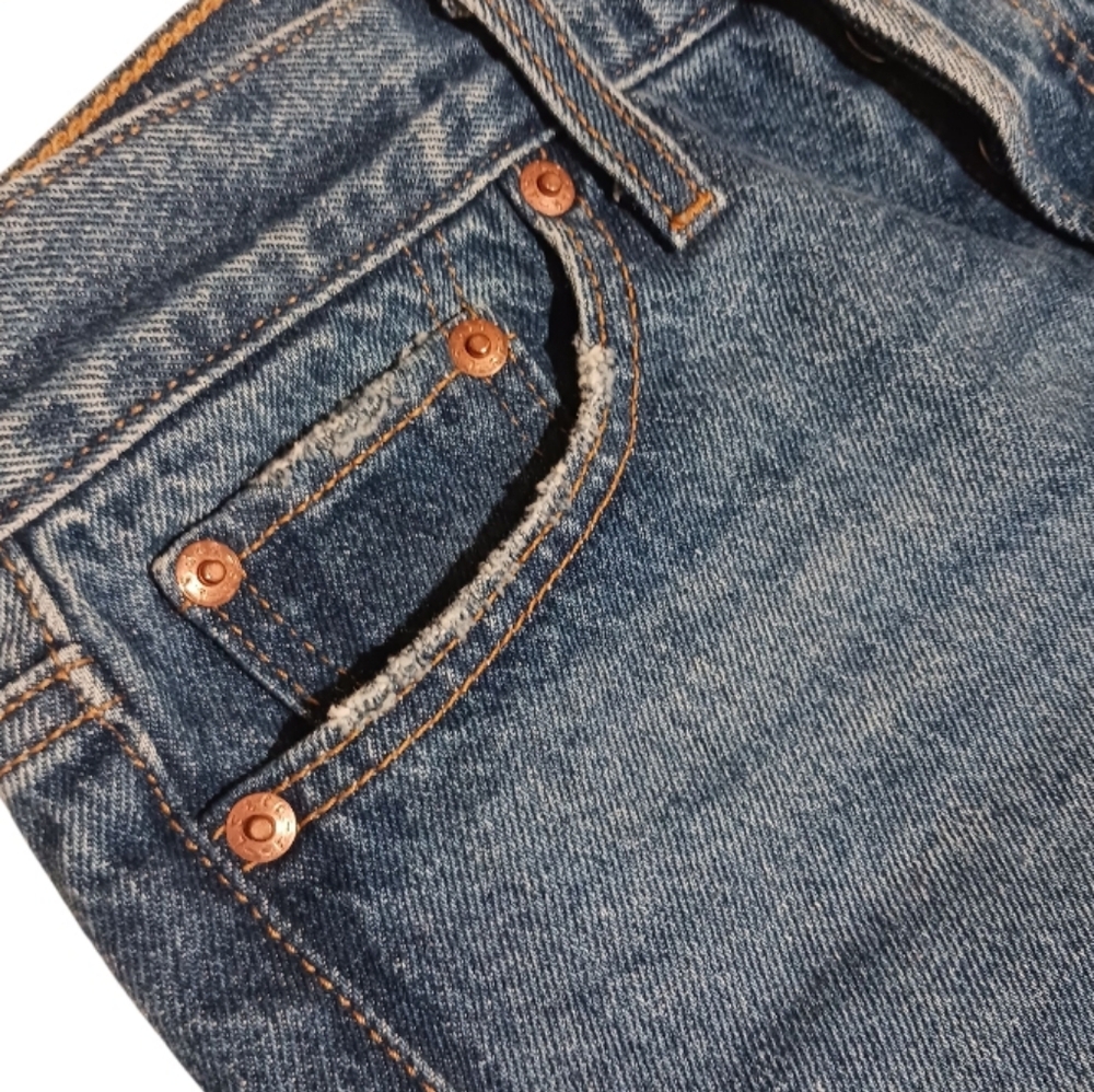 Levis Wedgie Premium Denim Straight Ankle Jeans Iconic Fit - Picture 8 of 13